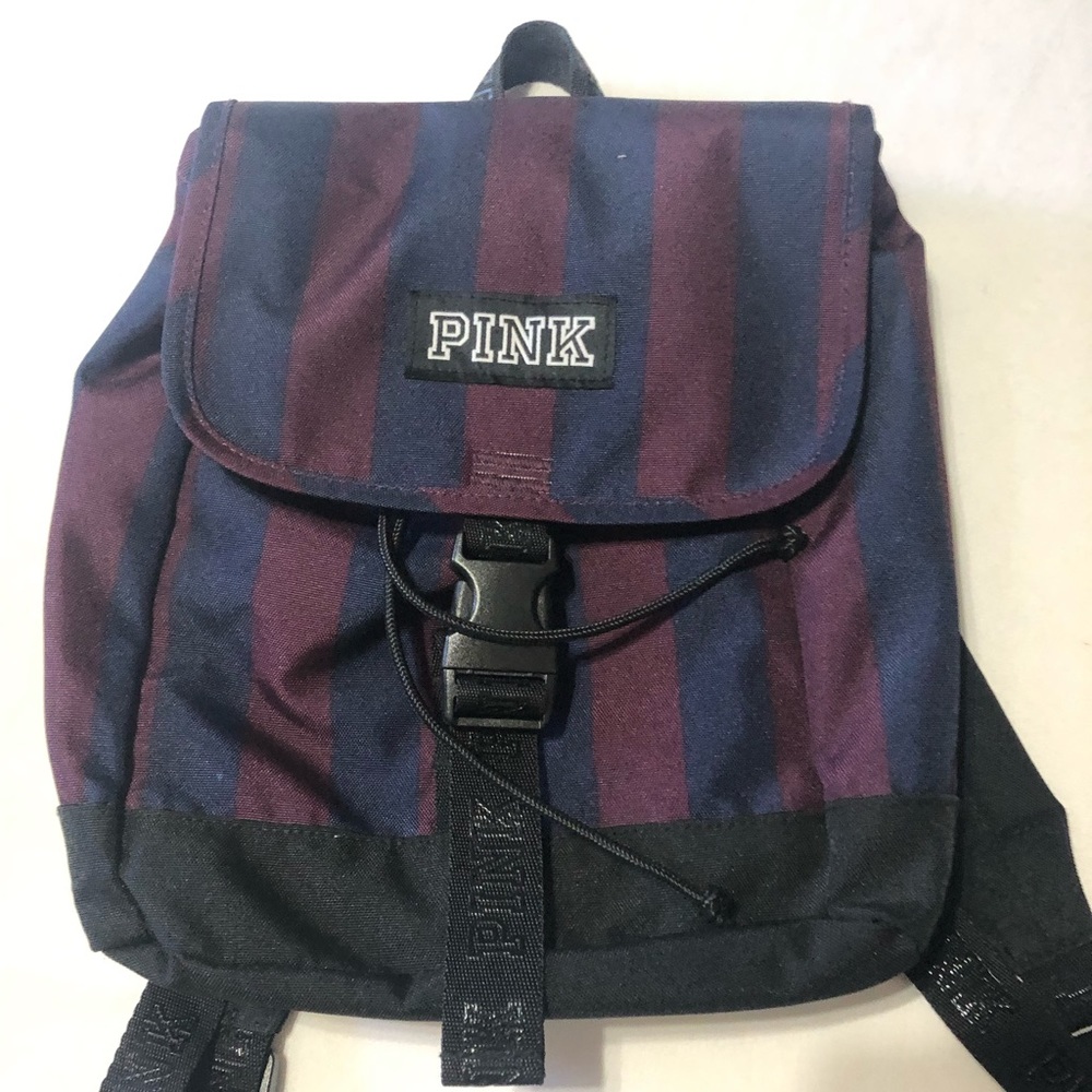 VS pink book bag